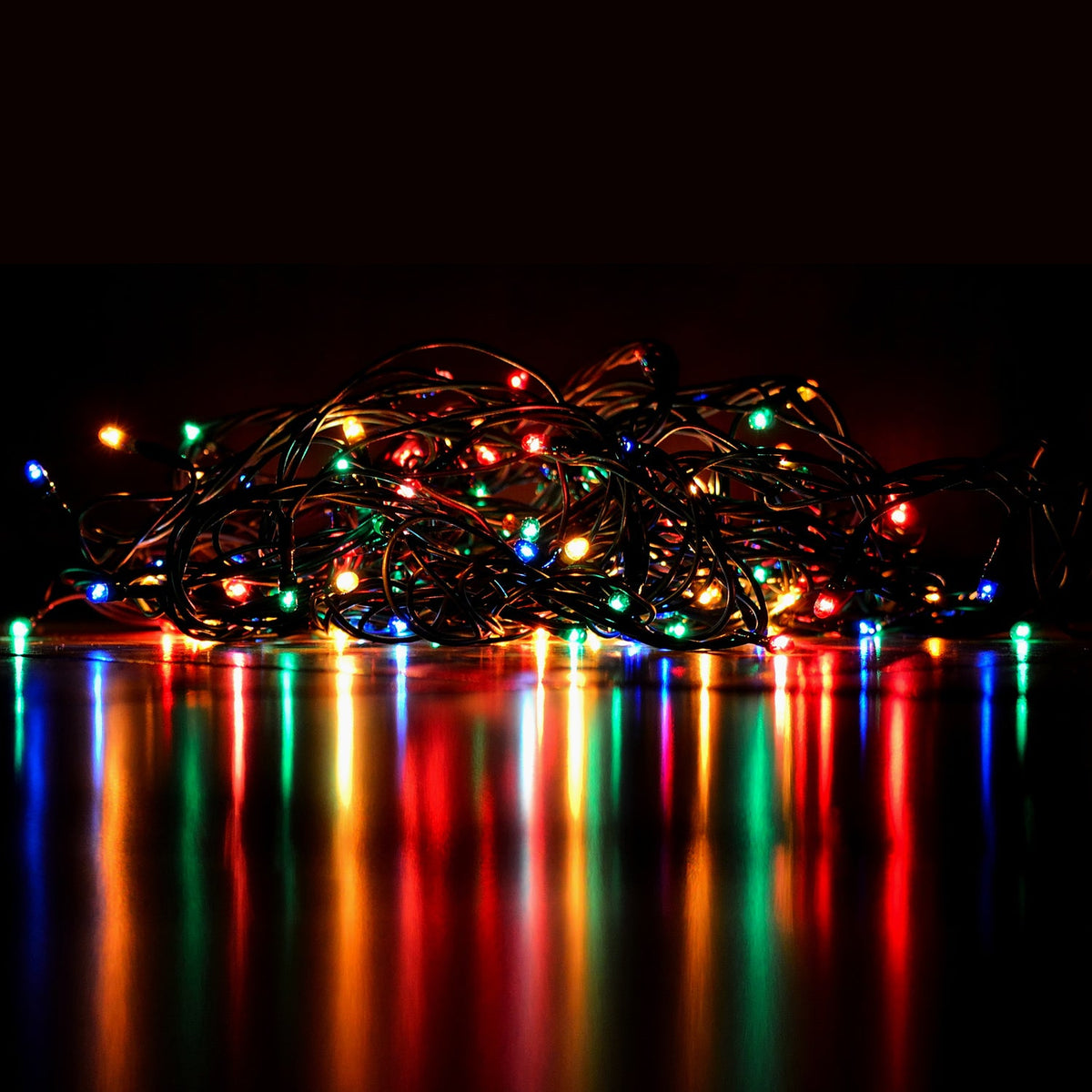 Flexible multi-color LED string lights suitable for both indoor and outdoor decoration.