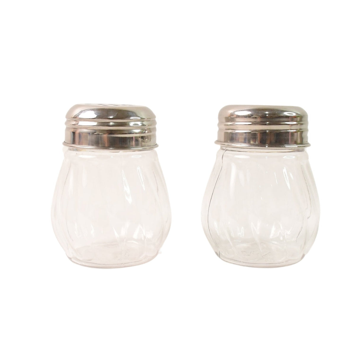 Compact and reusable 2-piece plastic spice shakers with stainless steel lids for chilli and oregano flakes