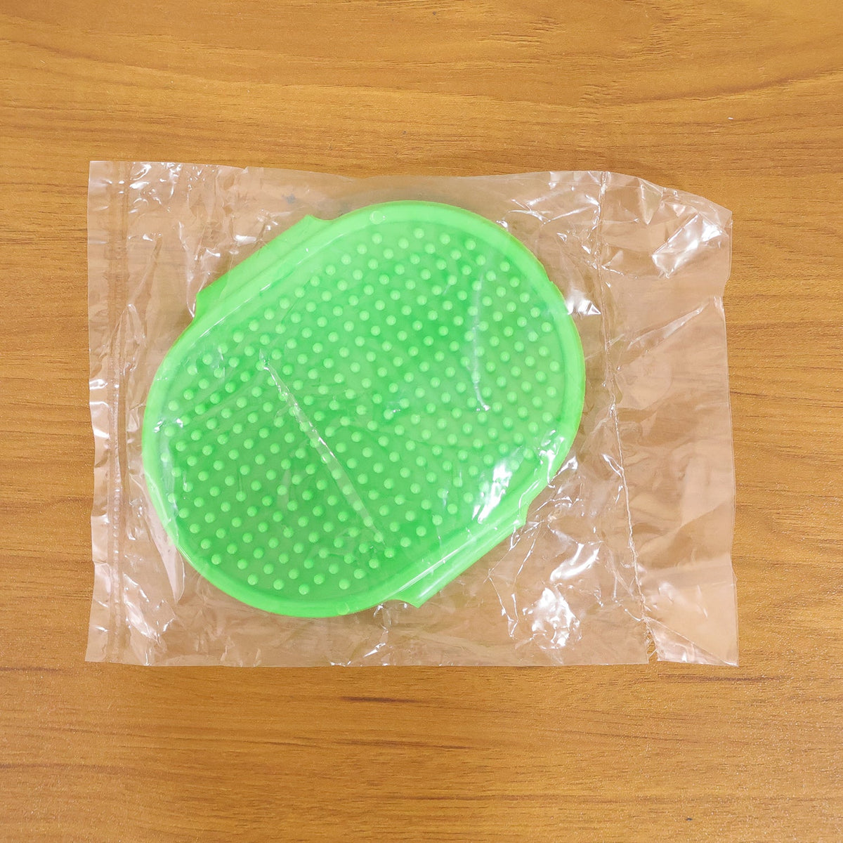 Soft bristle pet grooming scrub brush with adjustable hand strap