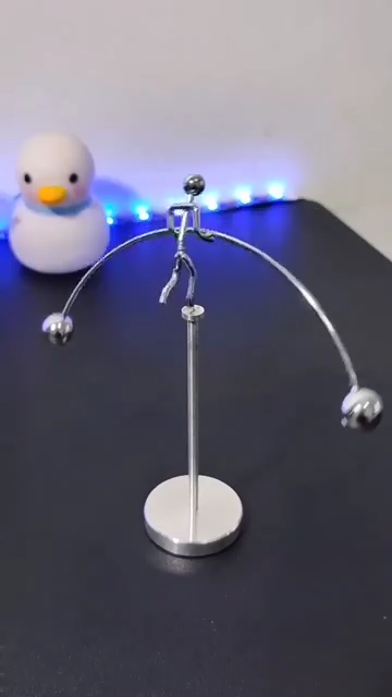 Newton Cradle Desk Toy – Steel Perpetual Motion | Spark Tots
